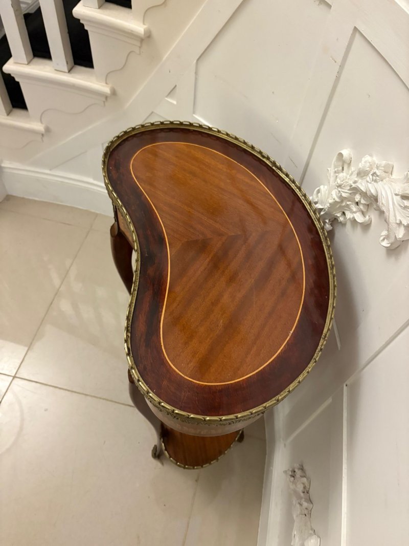 Antique French Quality Louis XV Style Kidney-Shaped Side / Lamp Table